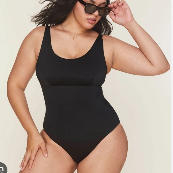 NWT Andie The Atlantic One Piece Swim Wear classic Black Medium - Picture 1 of 9